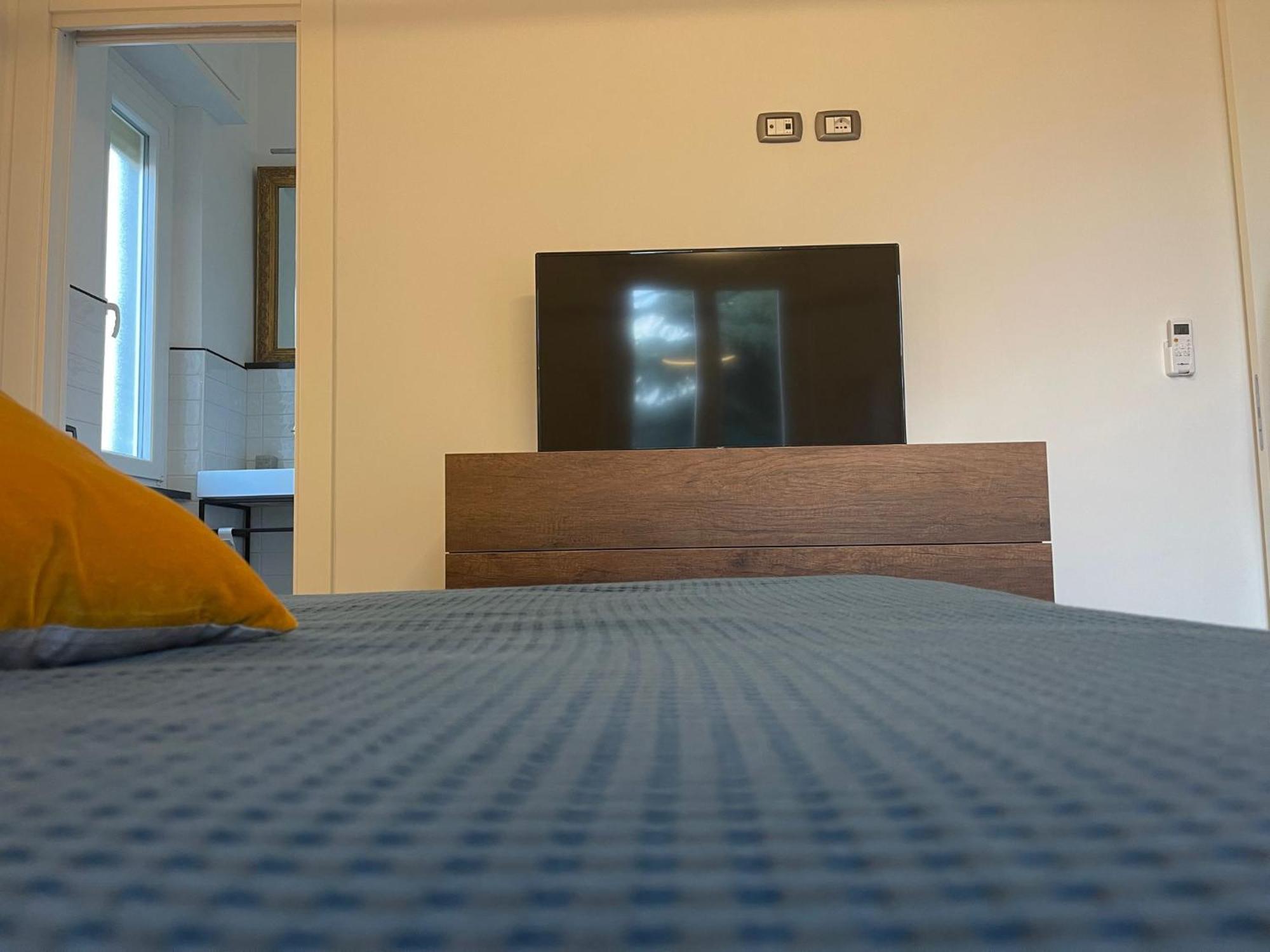 斯培西亚Lombardo'S Family - Free Private Parking 700M From The Station!公寓 外观 照片