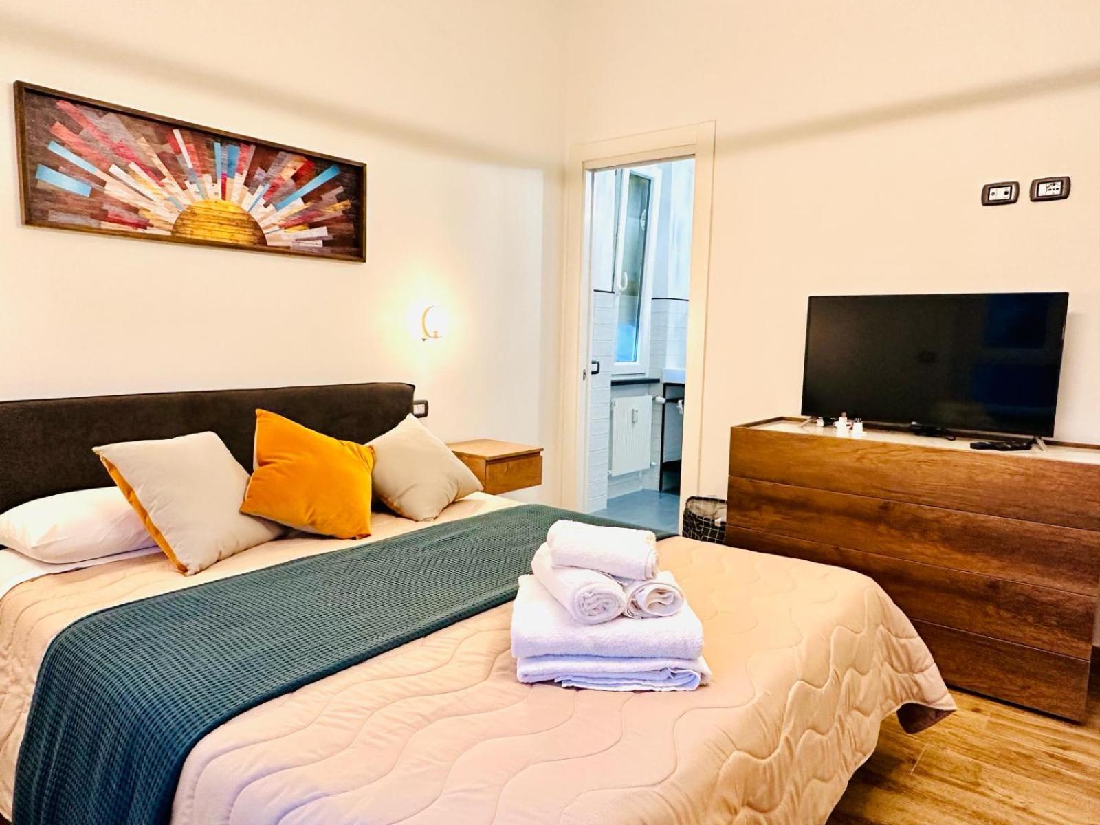 斯培西亚Lombardo'S Family - Free Private Parking 700M From The Station!公寓 外观 照片